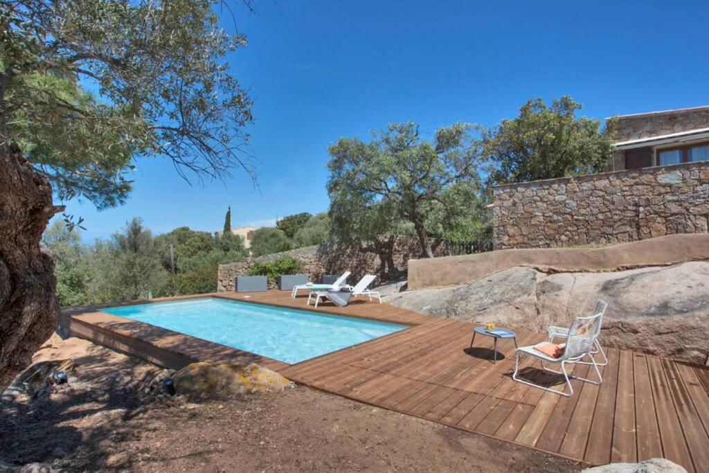 Villa bodri, maison en pierre avec vue mer et piscine chauffée LʼÎle-Rousse Exterior foto