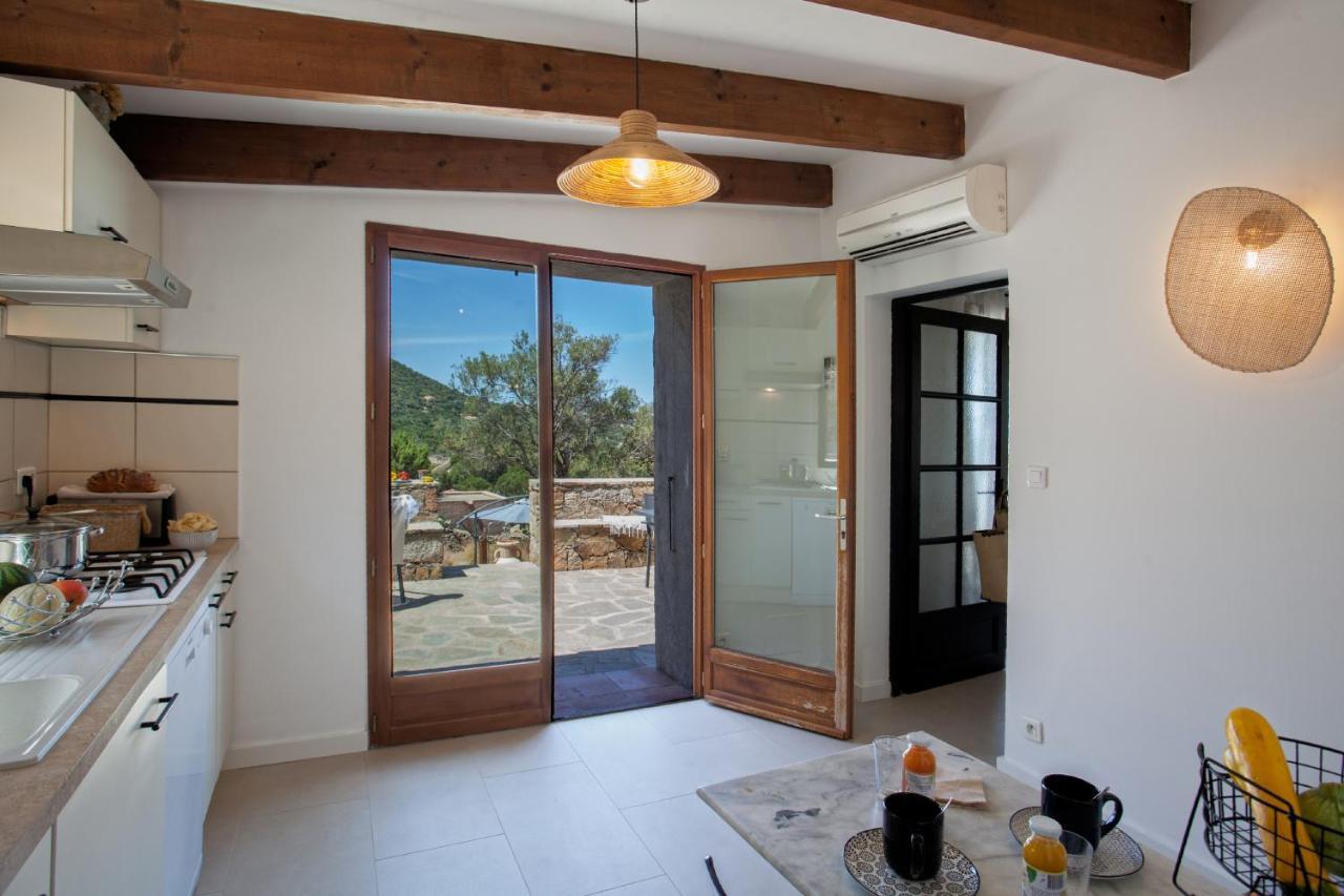 Villa bodri, maison en pierre avec vue mer et piscine chauffée LʼÎle-Rousse Exterior foto